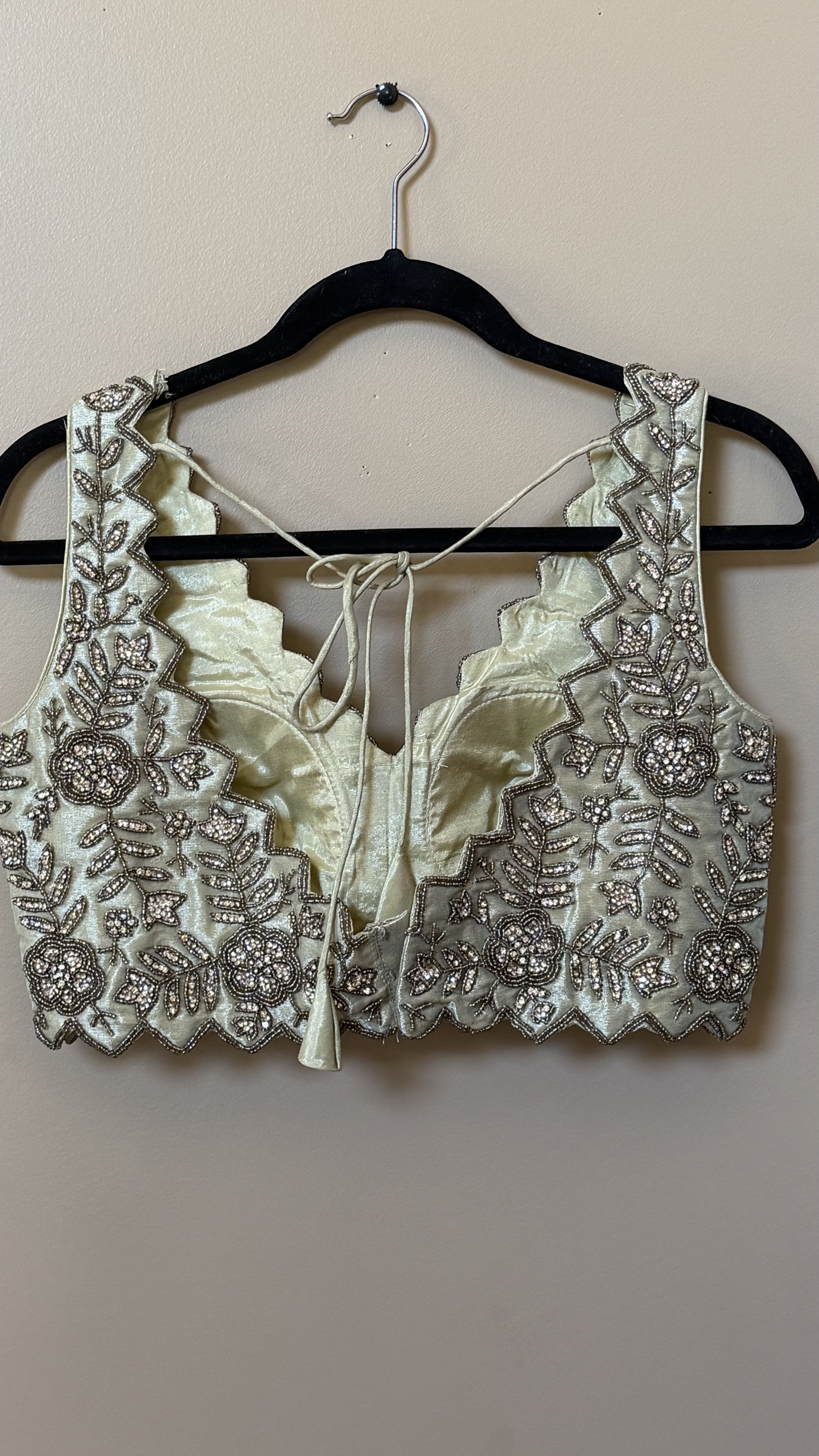 Tissue base heavy hand embroidery blouse