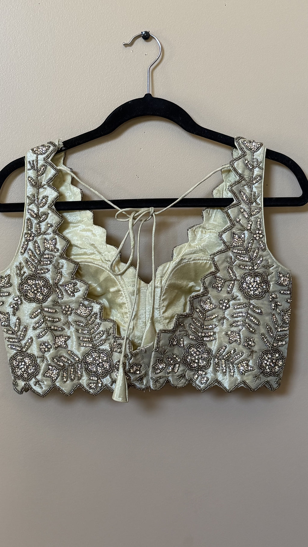 Tissue base heavy hand embroidery blouse