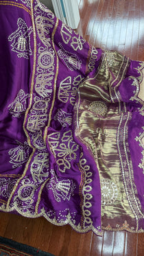Bandhini on Gajji Silk