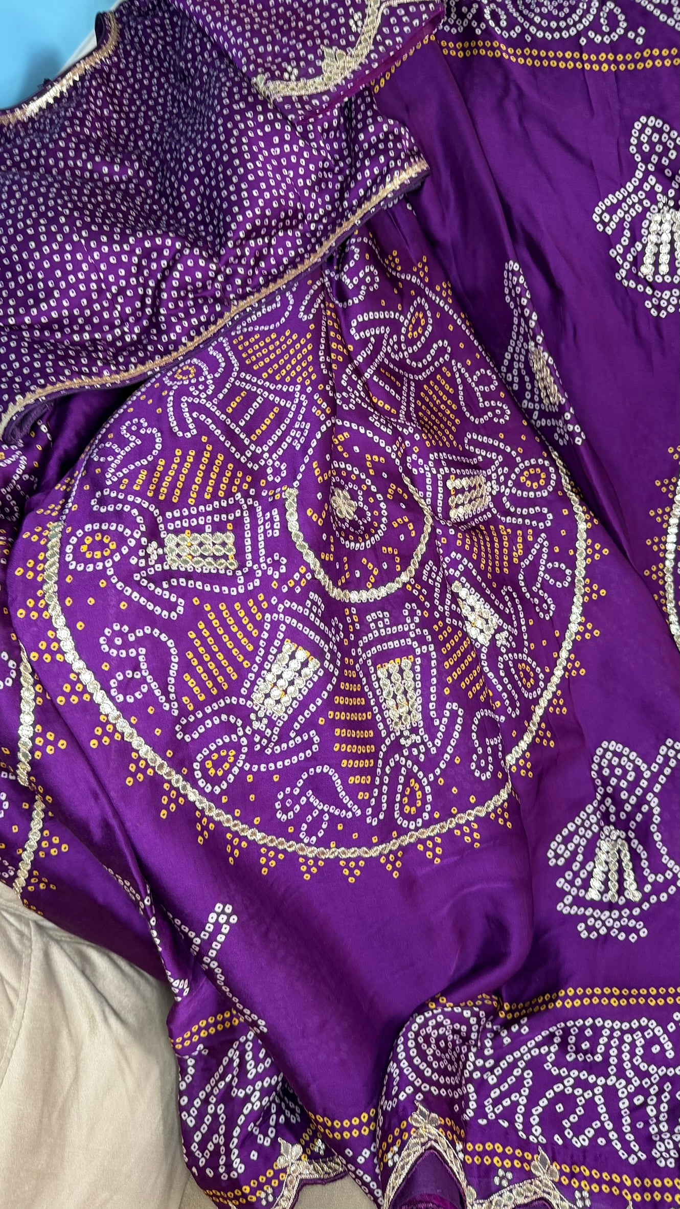 Bandhini on Gajji Silk