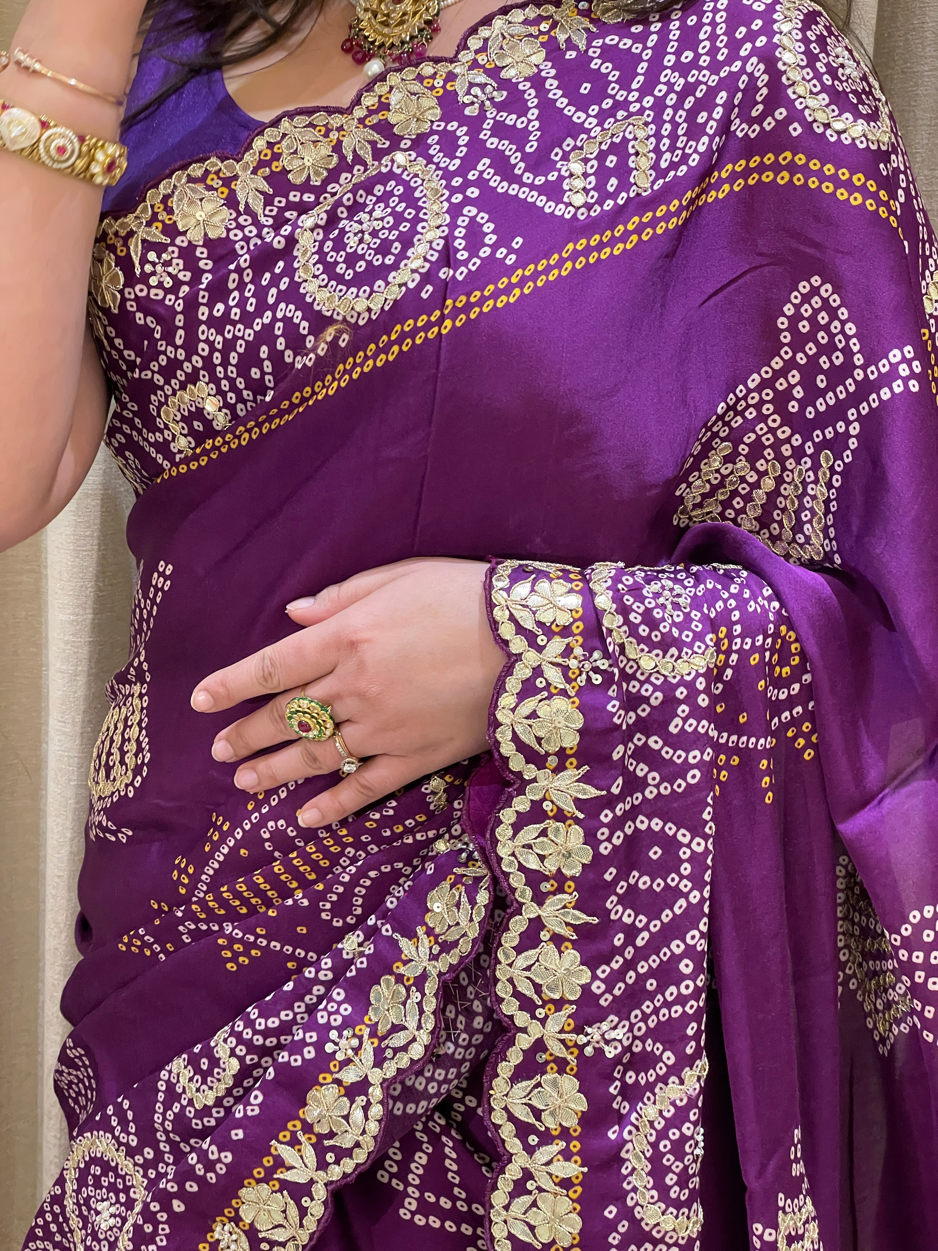 Bandhini With Gota Patti