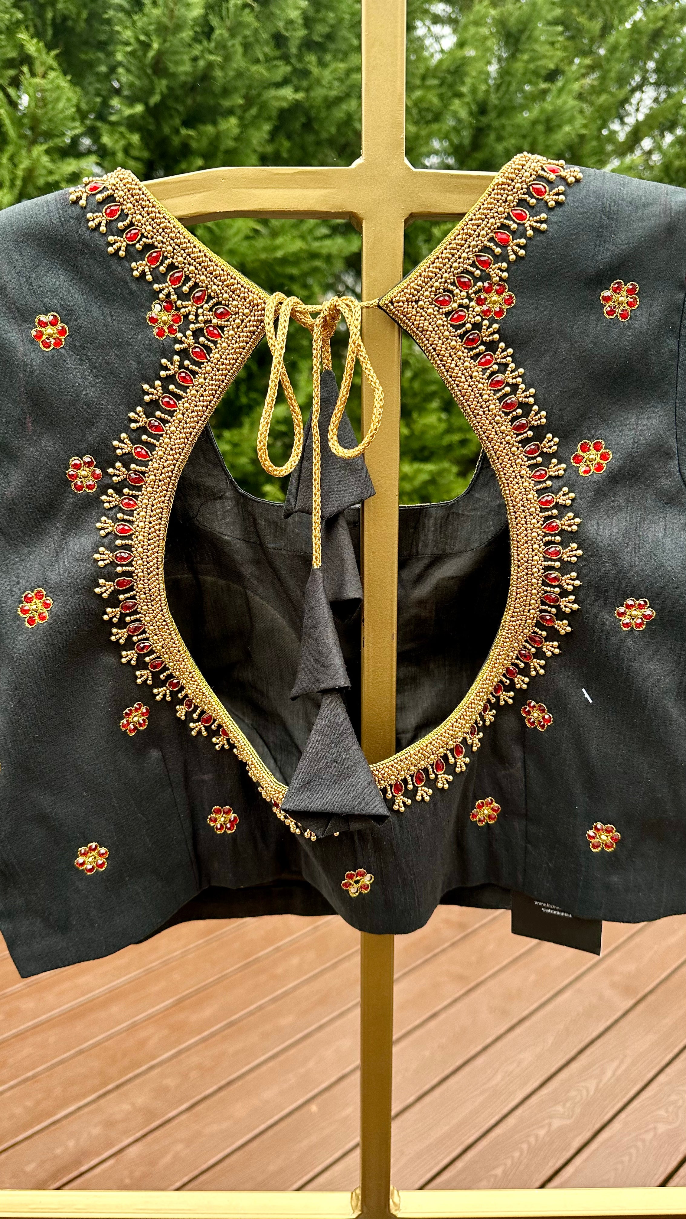 Black Necklace design