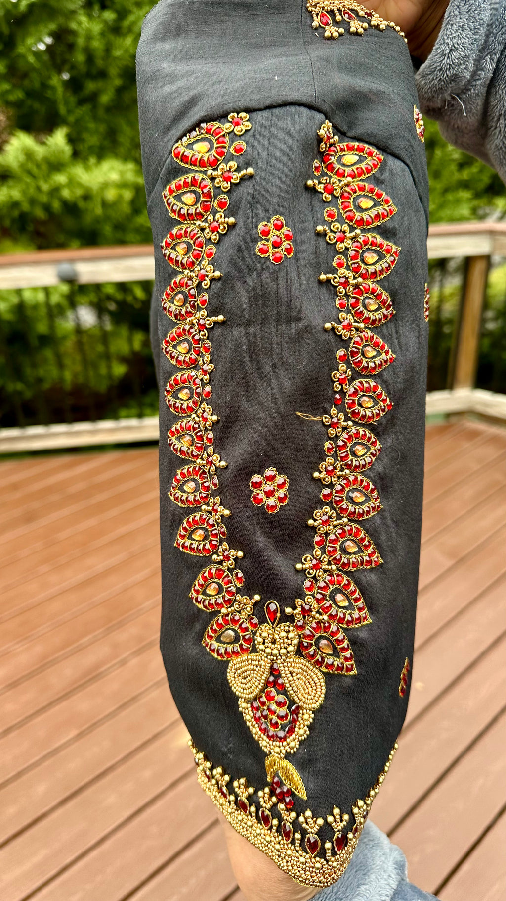 Black Necklace design