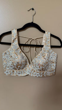 Sleeveless Blouses in Satin fabric