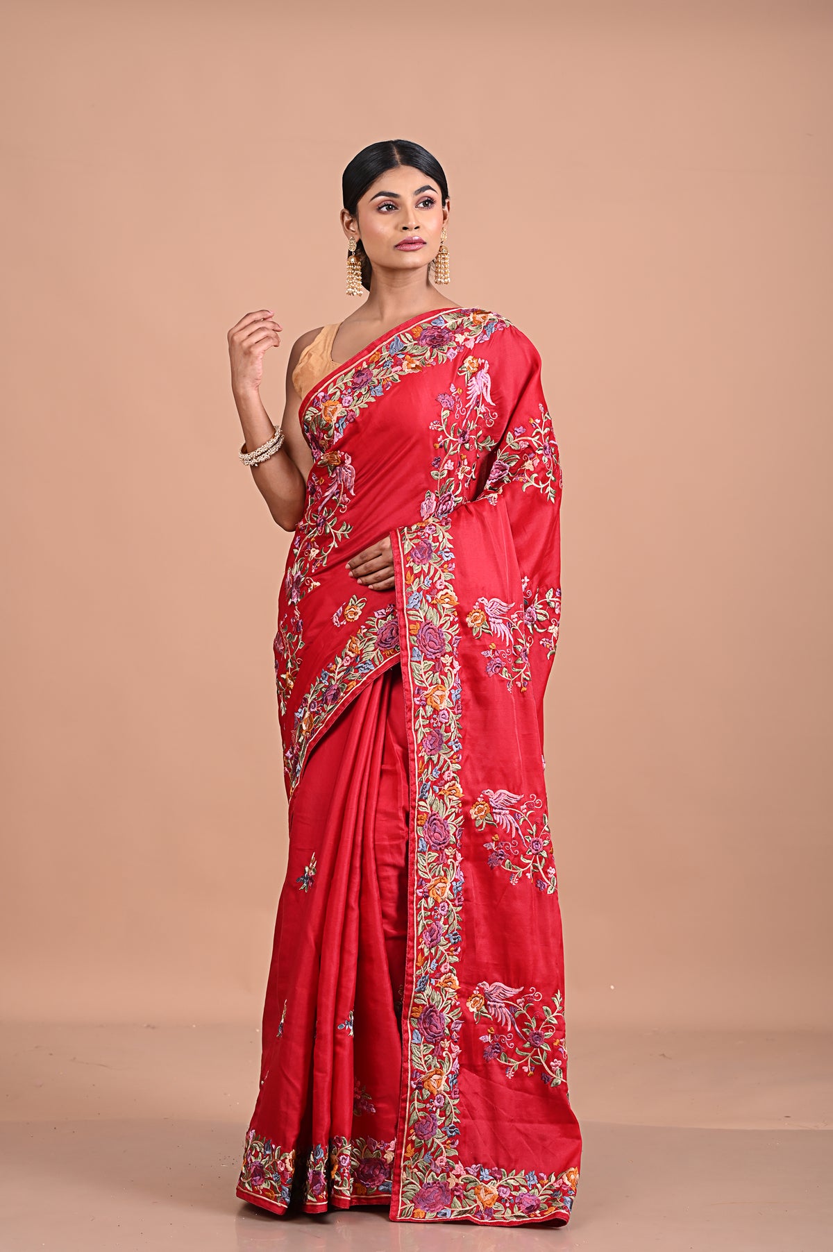 Parsi on tusser Main image