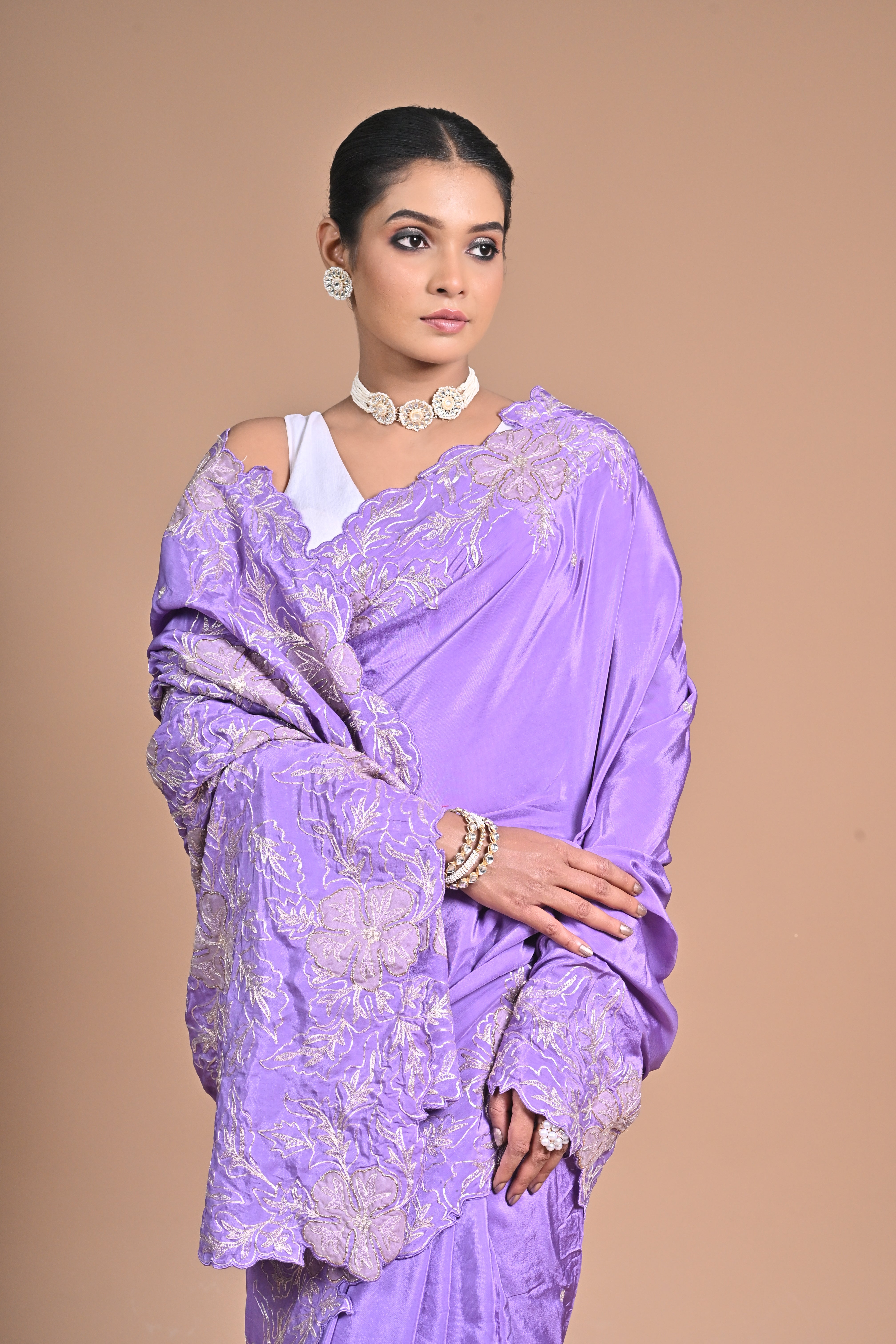Lavender Elegance Embroidered Saree 🌸