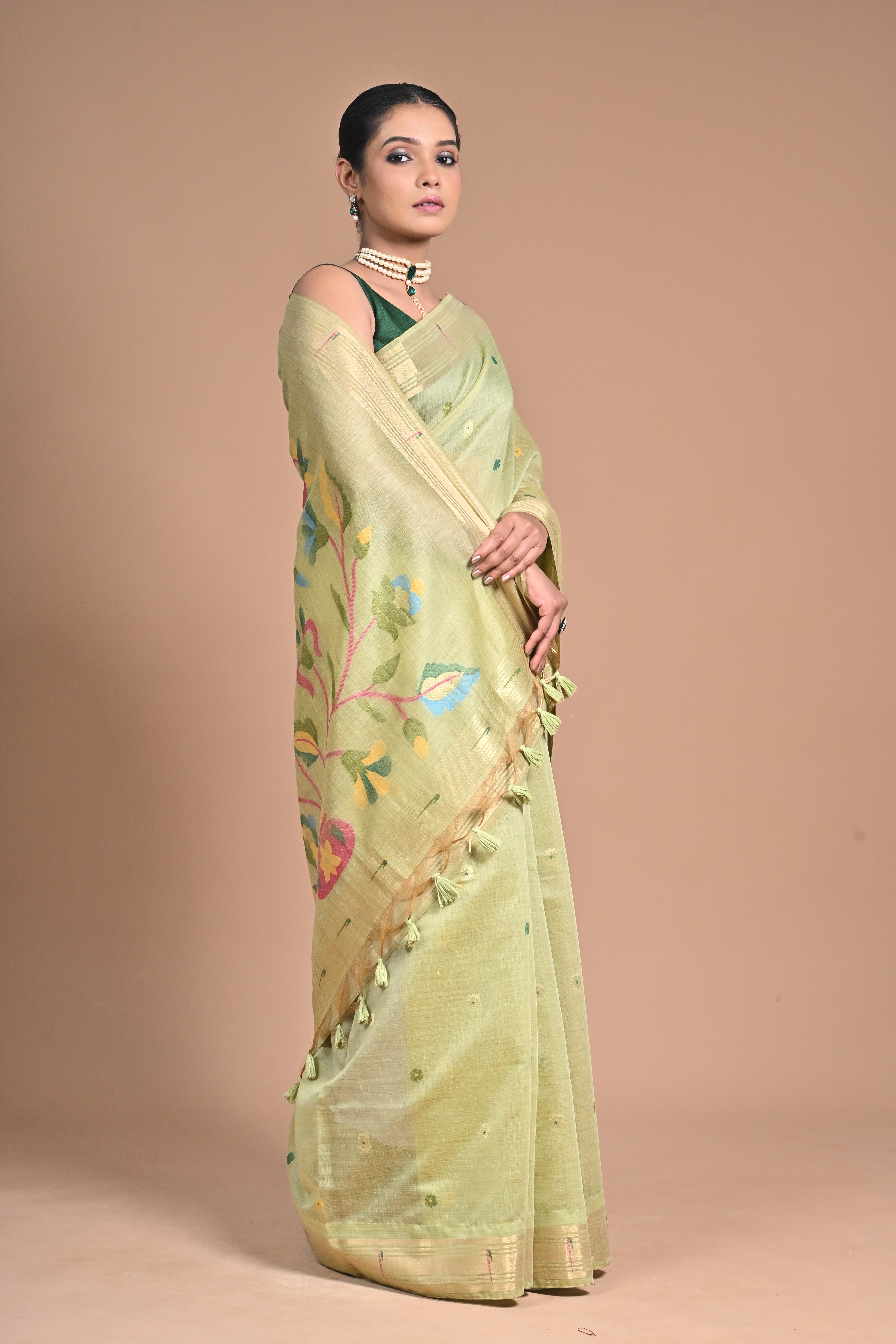 Meadow Bloom” – Light Green Handloom silk Saree with Jamdani Pallu