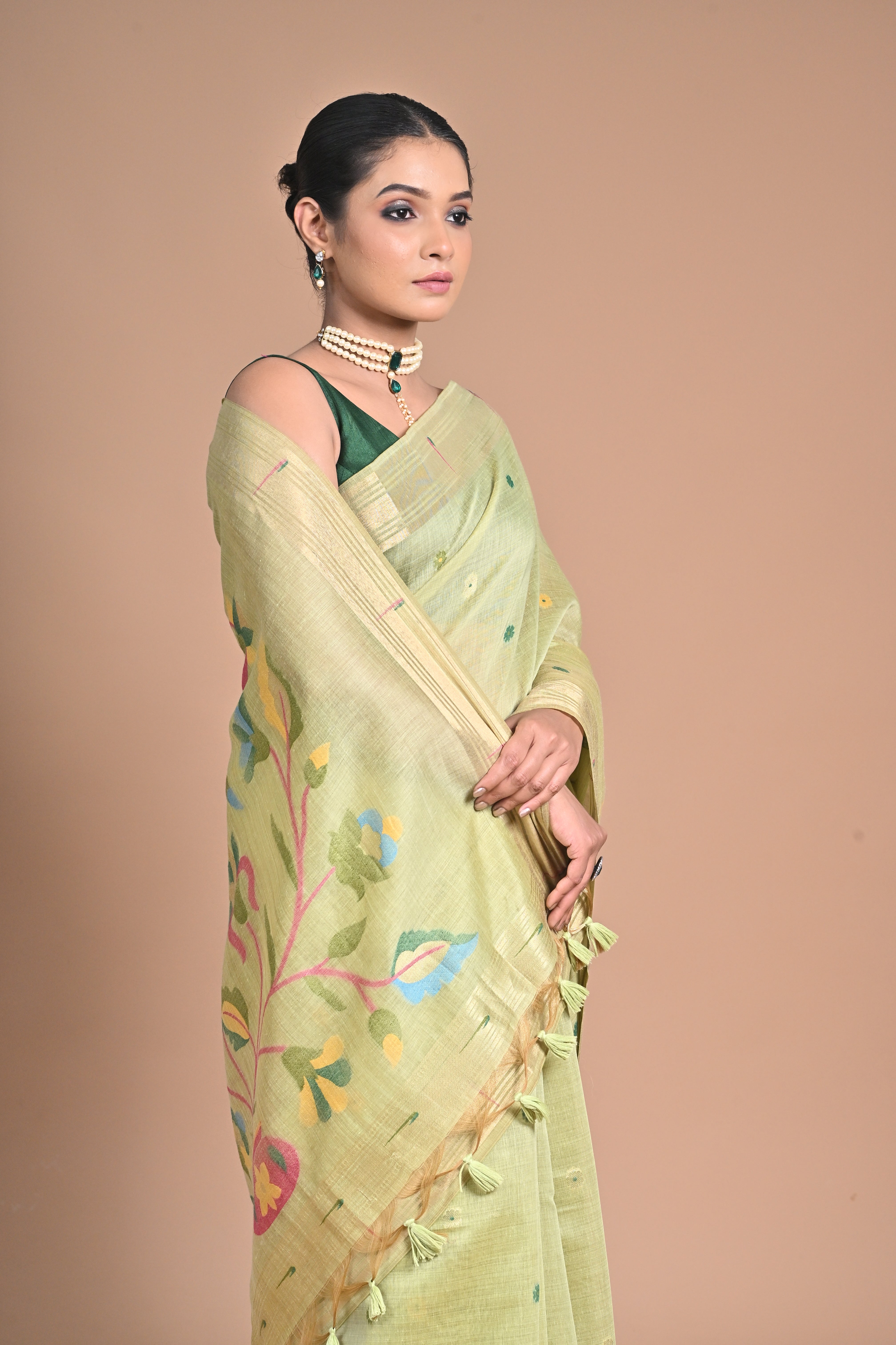 Meadow Bloom” – Light Green Handloom silk Saree with Jamdani Pallu