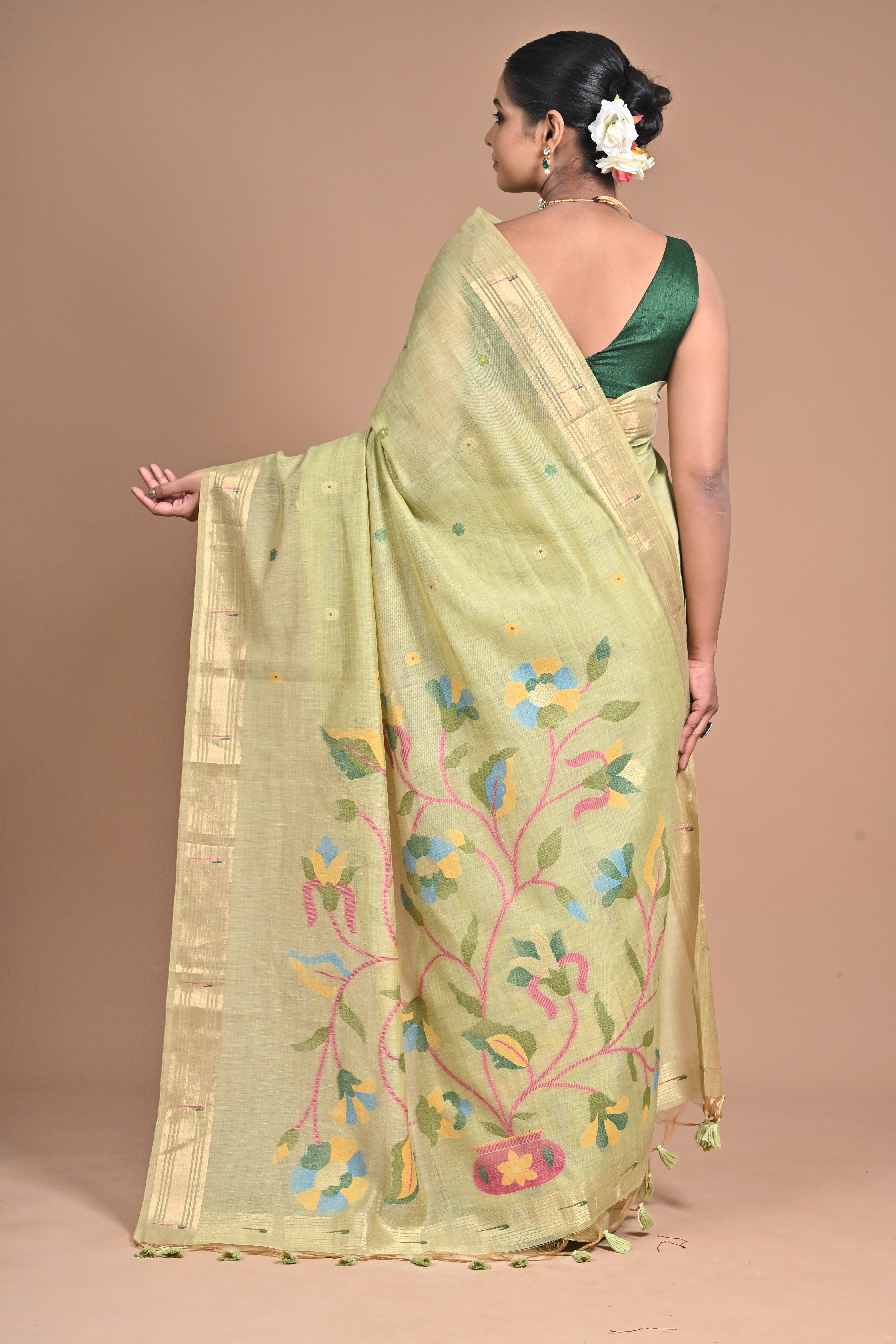 Meadow Bloom” – Light Green Handloom silk Saree with Jamdani Pallu