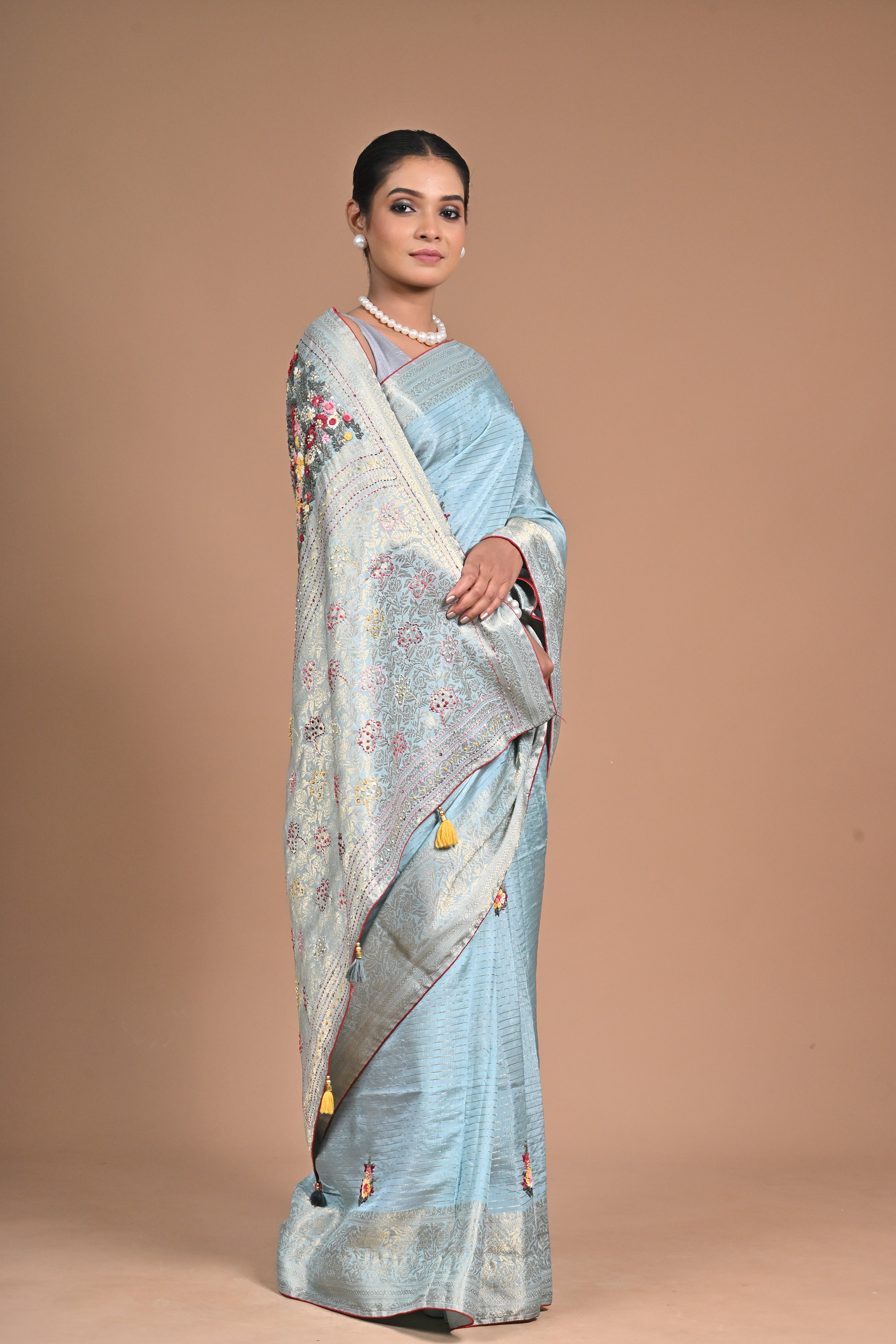 Lambani on Zari Tusser