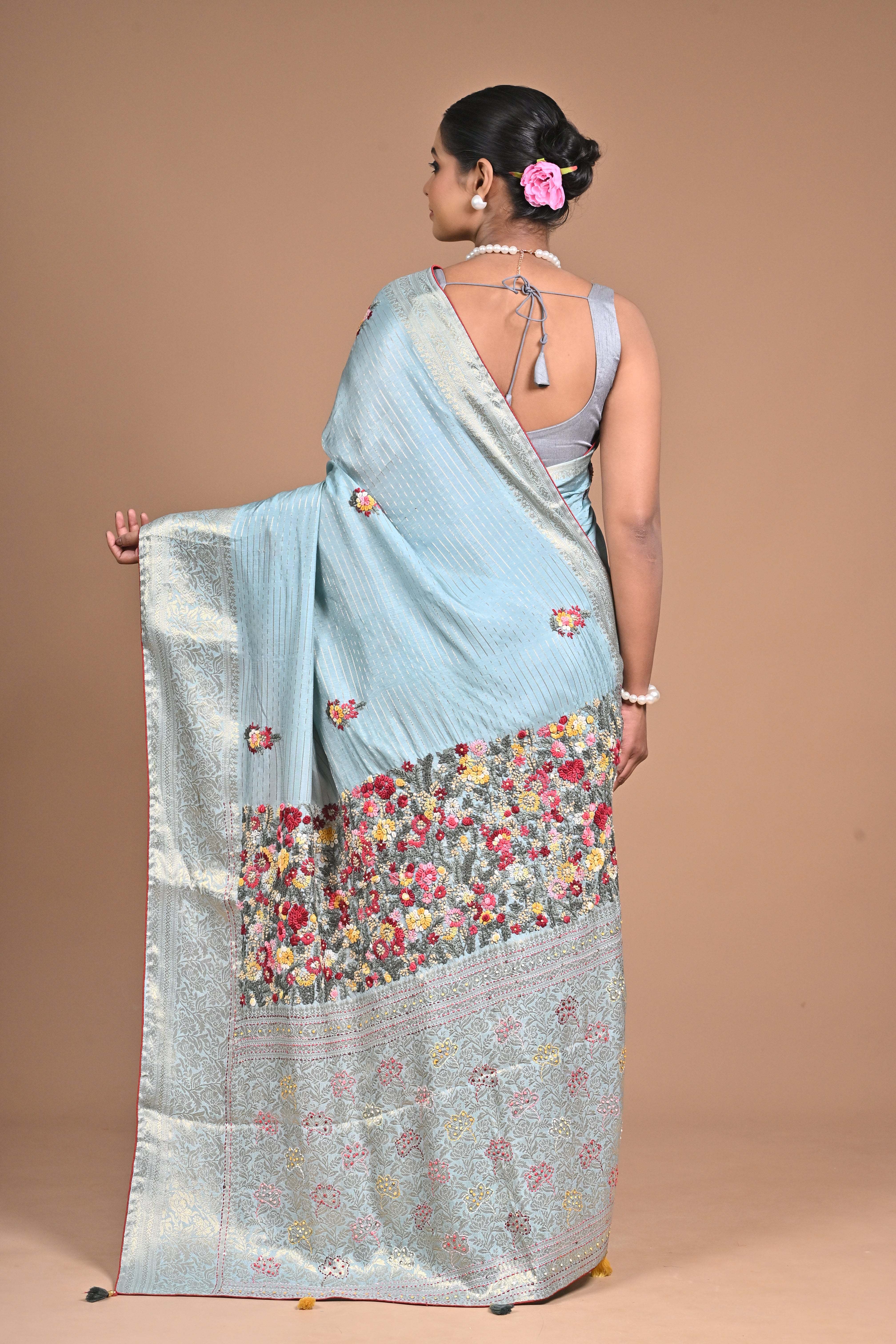 Lambani on Zari Tusser
