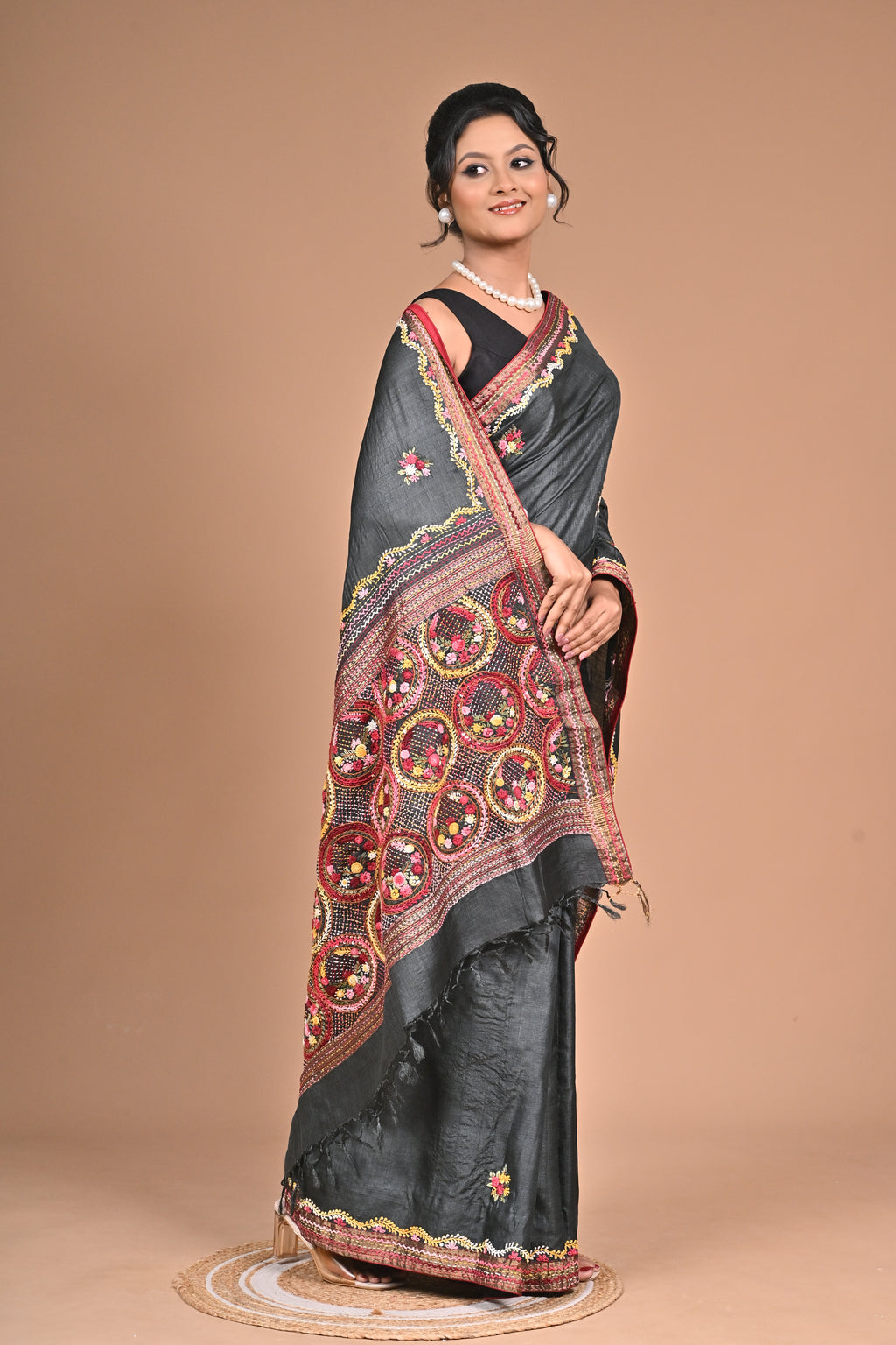 Lambani on Zari Tusser