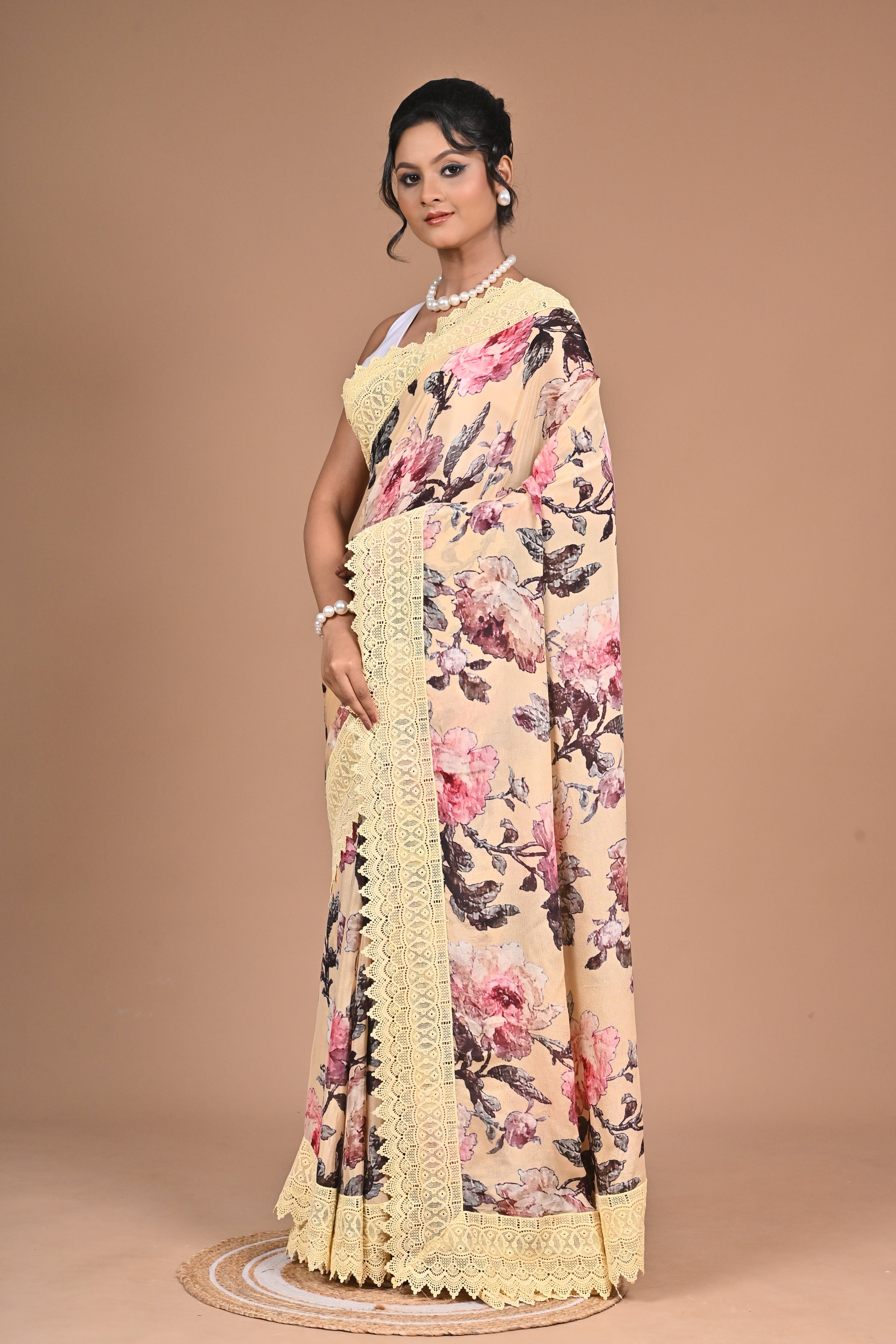 Royal Bloom – Purple Printed Saree with Embroidered Lace Border