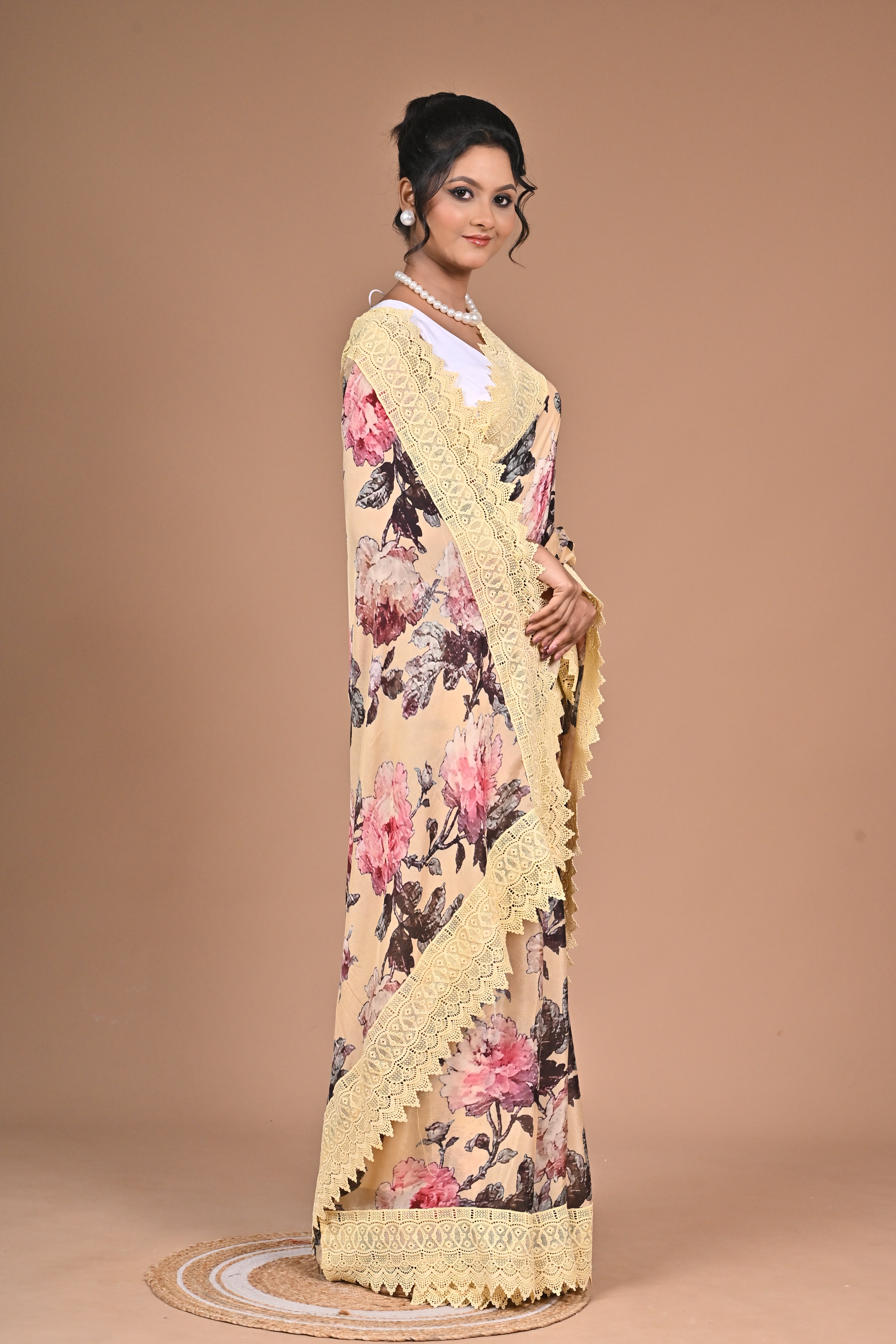 Royal Bloom – Purple Printed Saree with Embroidered Lace Border